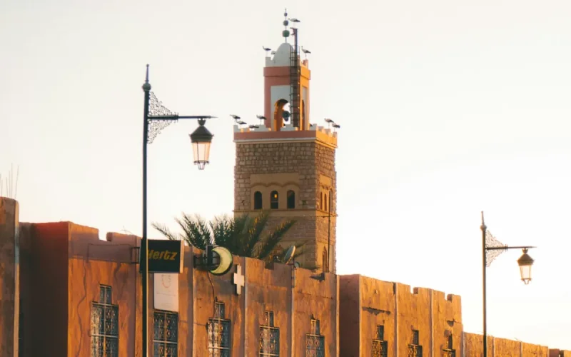 He Explains Why Young People Flee to Ceuta: Moroccan Imam Suspended