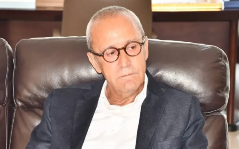 He launches his company in his garage in Morocco; his stake is now worth $1.6 billion