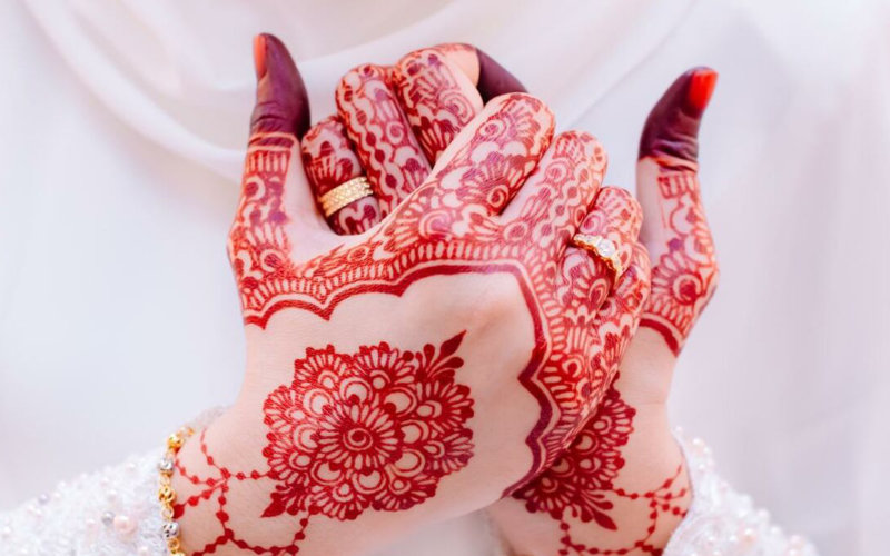 Health Alert: Toxic Henna Tattoos Pose Risk to Children During Ramadan Celebrations