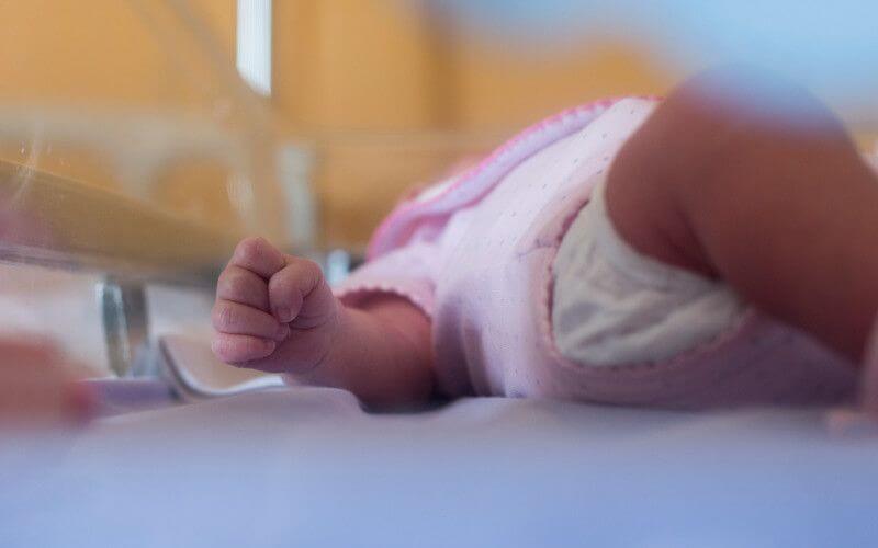Health Ministry Investigates Infant Death and Illness Outbreak at Rabat Maternity Hospital