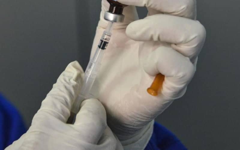 Health Officials Balk at Minister's Call for COVID-19 Vaccine Trial Participation