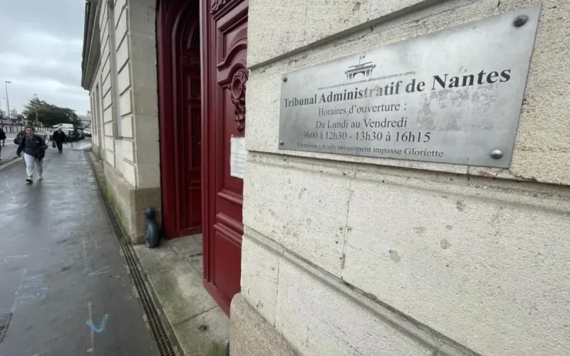 Her brother earns €2,163 and her grandmother has €14,000: France still refuses her visa