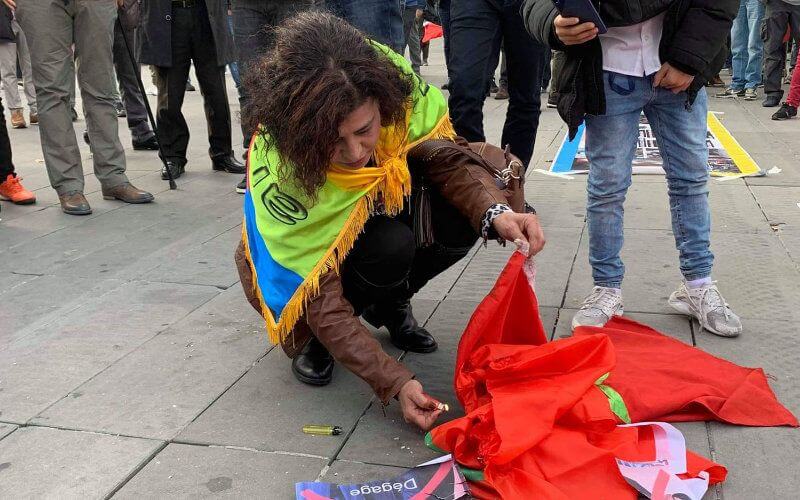 Hirak Prisoners Denounce Moroccan Flag Burning at Paris Protest