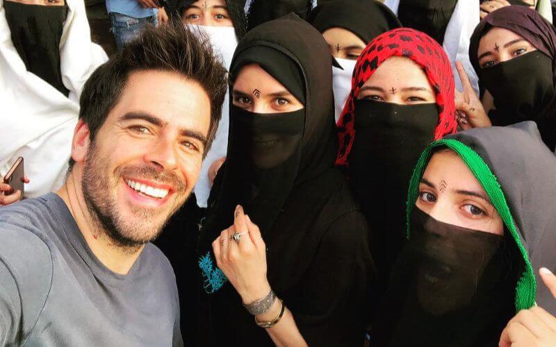 Hollywood Director Eli Roth Joins Moroccan Women's 'Hayek Challenge' in Marrakech