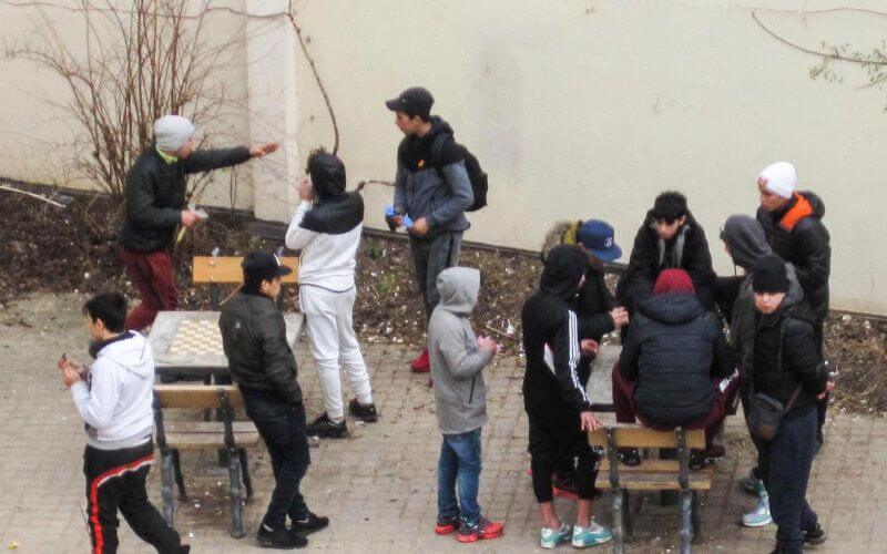 Hundreds of Moroccan Minors Face Drug Addiction and Homelessness in Paris Suburbs