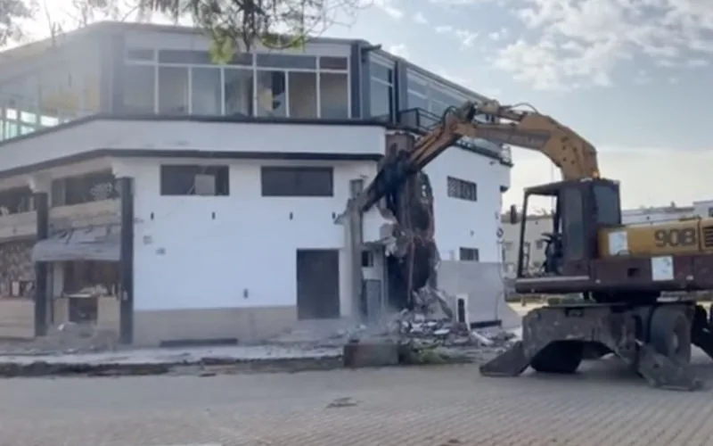 Iconic Casablanca Café Tafoukt Demolished Following Court-Ordered Liquidation
