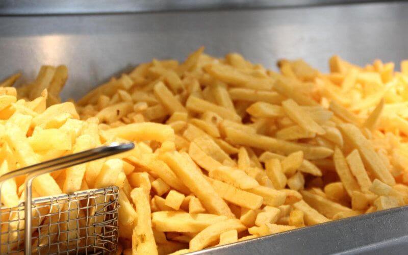 Illegal Fry Operation Busted: Tons of Potatoes Treated with Sulfuric Acid Seized Near Mohammédia