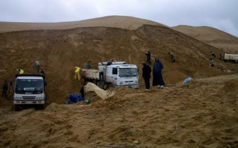 Illegal Sand Mining Threatens Morocco's Coastline, Fuels Construction Boom