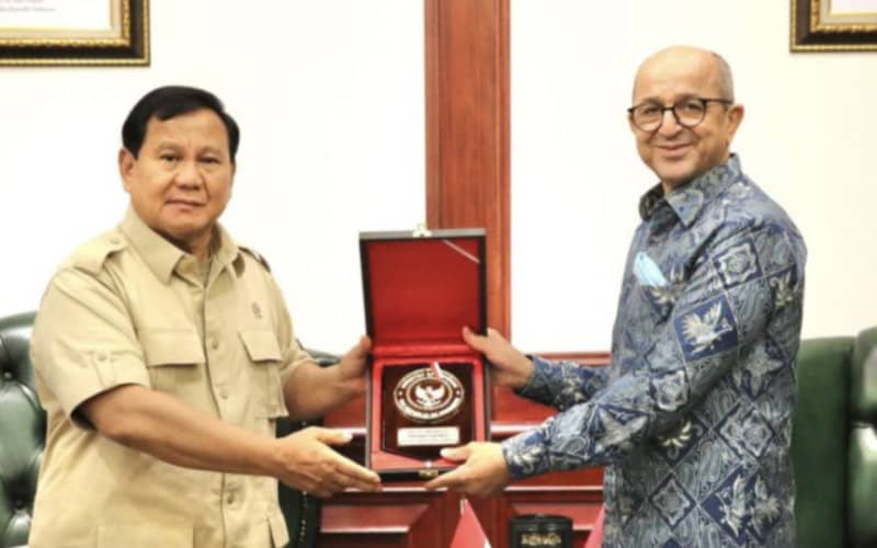 Indonesia Seeks to Bolster Defense Ties with Morocco, Minister Says