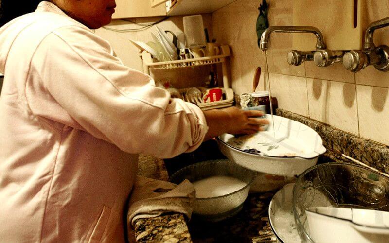 Indonesian Domestic Workers Allegedly Abused by Moroccan Notary Couple