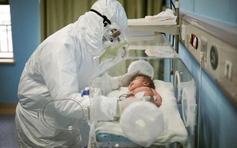 Infant Dies from COVID-19 in Morocco, Cases Near 450