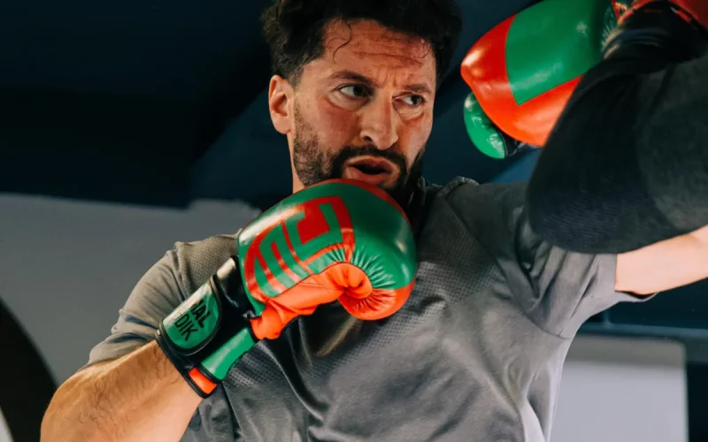 Kickboxer Jamal Ben Saddik sentenced to four years in prison for the kidnapping of a dockworker