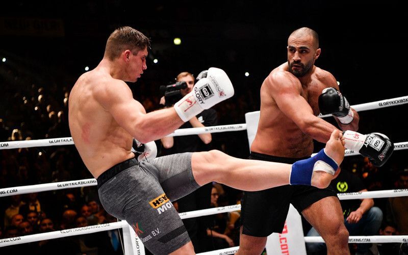 Kickboxing Champion Verhoeven Demands December Showdown with Hari, Threatens to Leave Glory