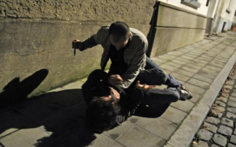 Knife-Wielding Man Arrested in Belgium After Attempted Anti-Arab Attack
