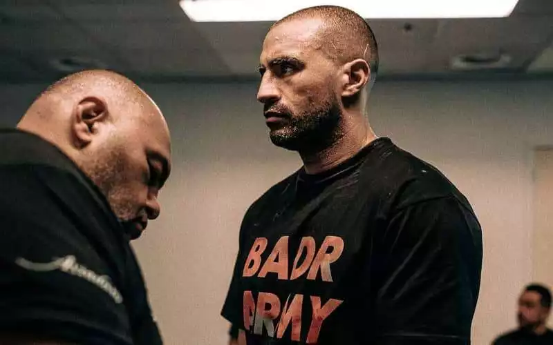 Legendary Kickboxer Badr Hari Faces Retirement After Knockout Loss at Glory 89