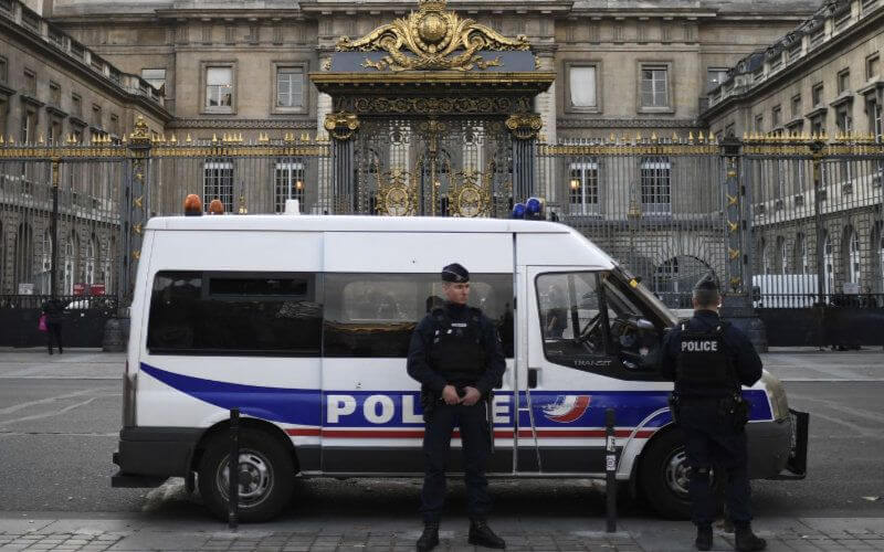 Legionnaire Acquitted in Fatal Paris Knife Fight, Court Rules Self-Defense