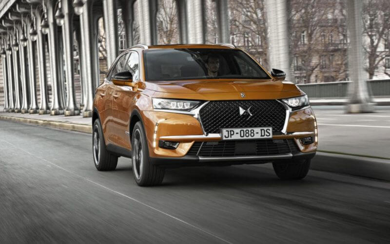 Luxury Car Sales Plummet 45% in April, Signaling Auto Market Slowdown