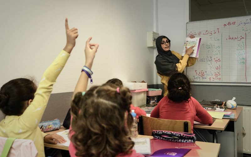 Macron Promotes Arabic Education as Tool to Combat Extremism in France