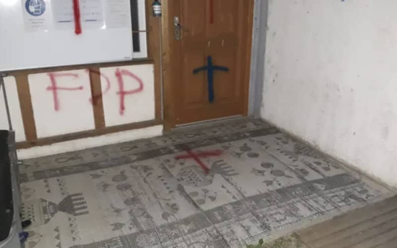 Man Sentenced for Vandalism of Muslim Prayer Rooms in Isère, France