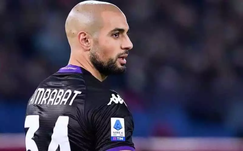 Manchester United's Bid for Sofyan Amrabat Met with Hesitation as Midfielder Eyes Spanish Giants