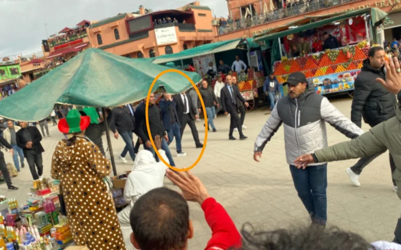 Marrakech: a crowd bath for Prince Moulay El Hassan at Jemaa El Fna
