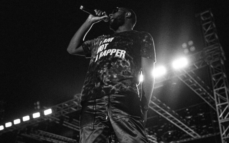 Master Gims Calls for Expansion of Marrakech's 'Stars in the Place' Music Festival