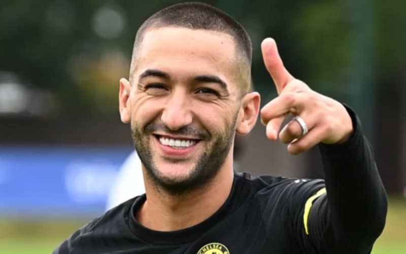 AC Milan and Man United Battle for Chelsea's Hakim Ziyech as Transfer Deadline Looms