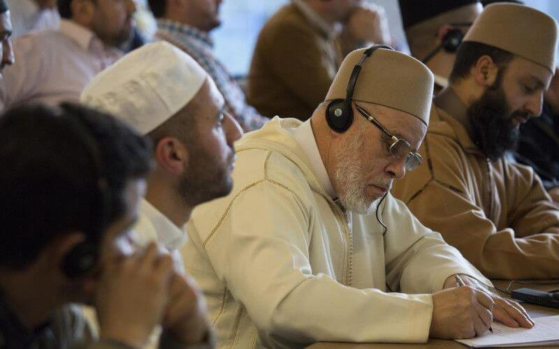 Molenbeek Offers French Classes to Local Imams to Improve Community Integration