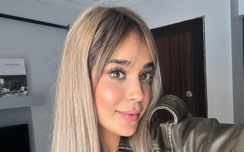 Moroccan Singer Karima Gouit Faces Trial for Alleged Insult to Police Officer
