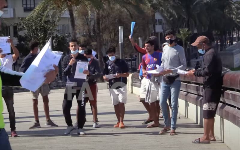 Moroccan Asylum Seekers Protest Delays in Ceuta Despite Valid Documents