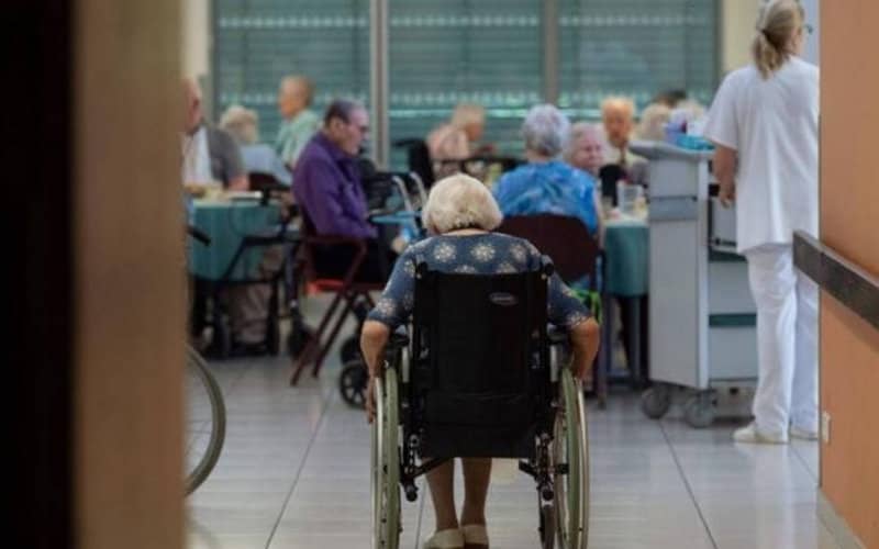 Moroccan Author Slams Elderly Care in French Institutions, Contrasts with Family-Centered Approach