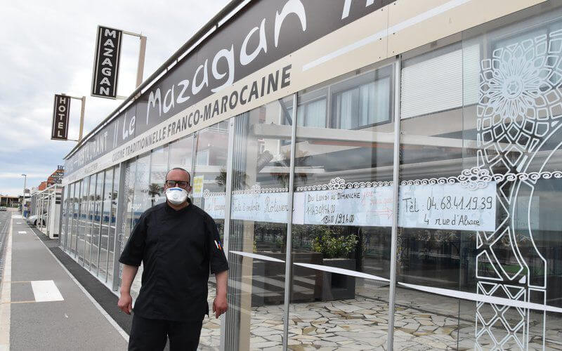 Moroccan Business Owner in Paris Fears Bankruptcy Amid Tourism Slump