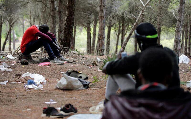 Moroccan Charity Provides Food and Masks to Sub-Saharan Migrants Impacted by COVID-19