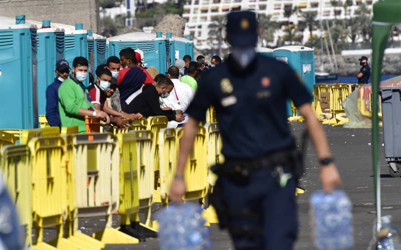 Moroccan Community Leader Apologizes for Tourist Area Clashes in Canary Islands