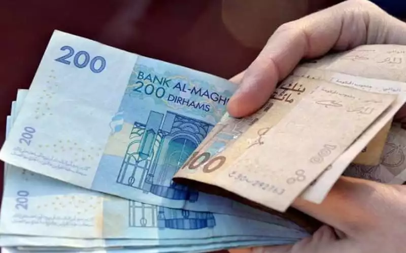 Moroccan Dirham Slips Against Euro and Dollar, Central Bank Reports