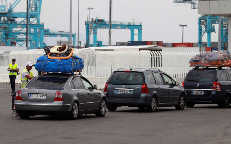 Moroccan Expats Outraged as Travel Ticket Prices Soar for Summer Return
