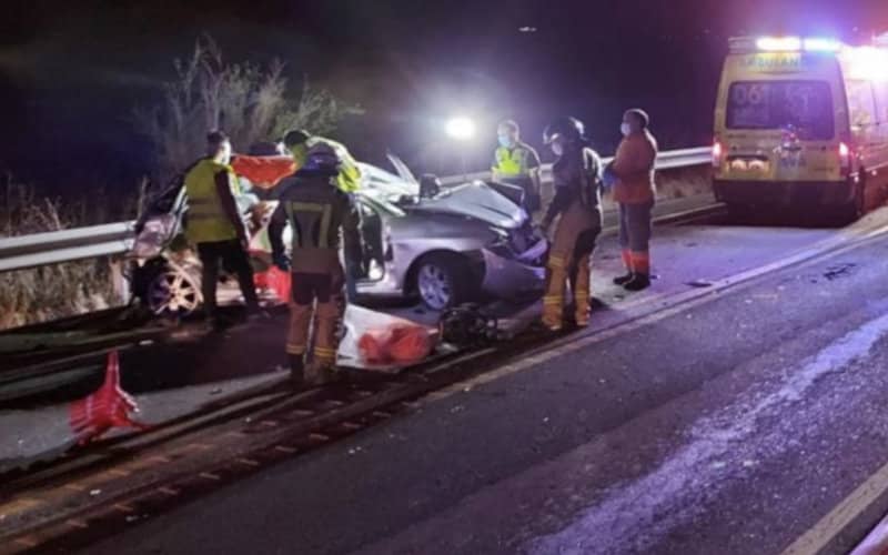 Moroccan Family Severely Injured in Truck Collision Near Zaragoza, Spain