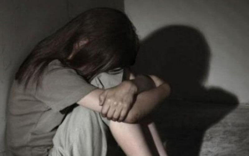 Moroccan Father Faces 15-Year Sentence for Daughter's Sexual Abuse in Spain