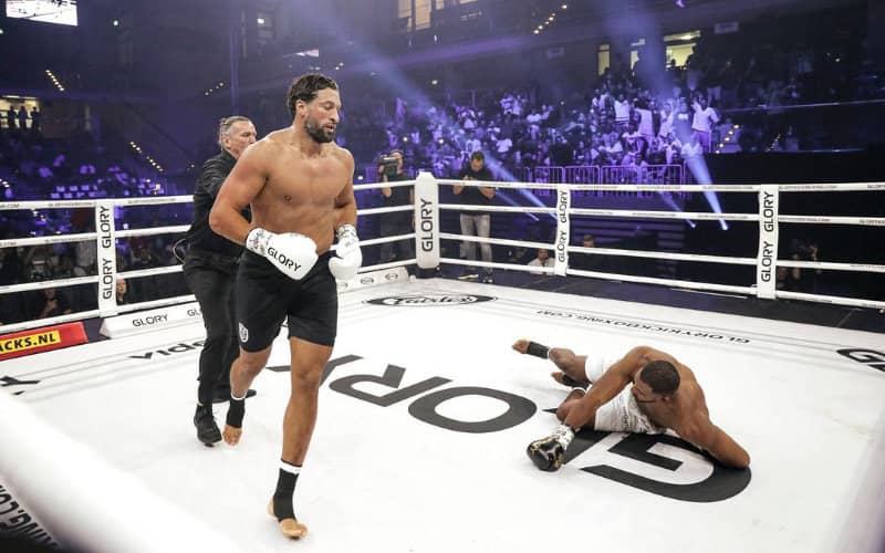 Moroccan Fighter Jamal Ben Saddik Secures First-Round KO Victory at Glory 81
