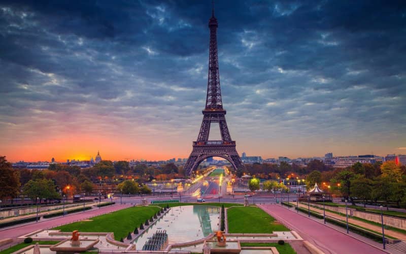 Moroccan Foreign Investment Surges: France Tops List with $140 Million Inflow