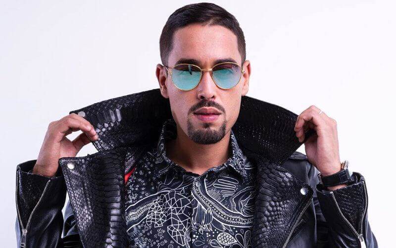 Moroccan-French Rapper Urges Youth to Stay, Build Future at Home