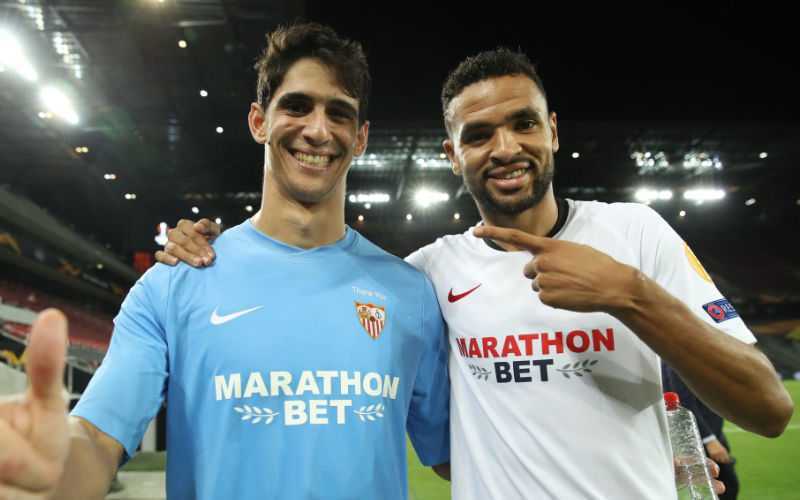 Moroccan Goalkeeper Bounou Rejects Offers, Commits to Struggling Sevilla