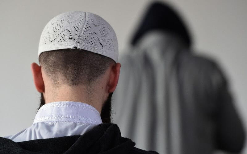 Moroccan Imam Sentenced to 5 Years for Multi-Million Dirham Fraud Scheme