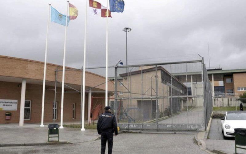 Moroccan Inmate Among Three Found Dead in Spanish Prison, Investigation Launched
