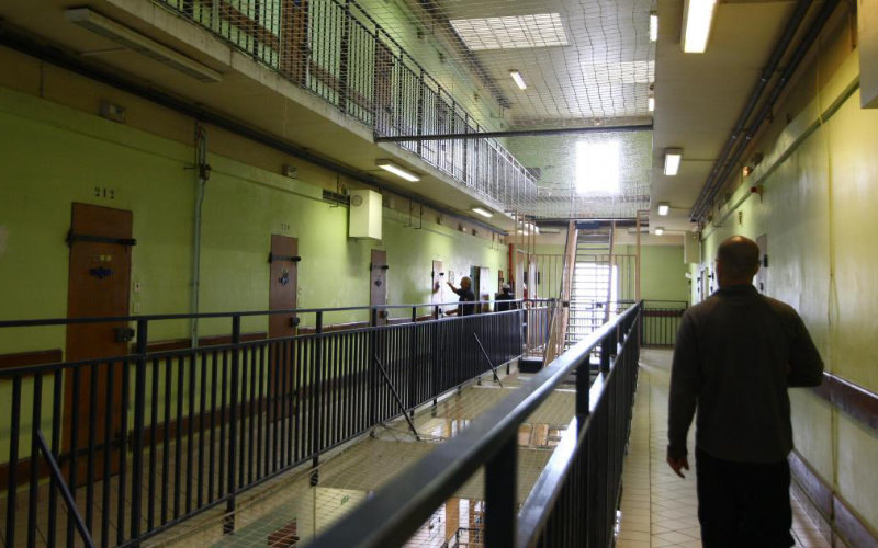 Moroccan Inmate Flees French Prison to Check on Family After Earthquake, Faces Additional Sentence