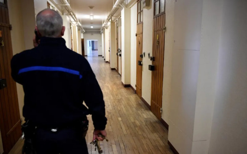 Moroccan Inmate Found Dead in French Prison Cell, Investigation Launched