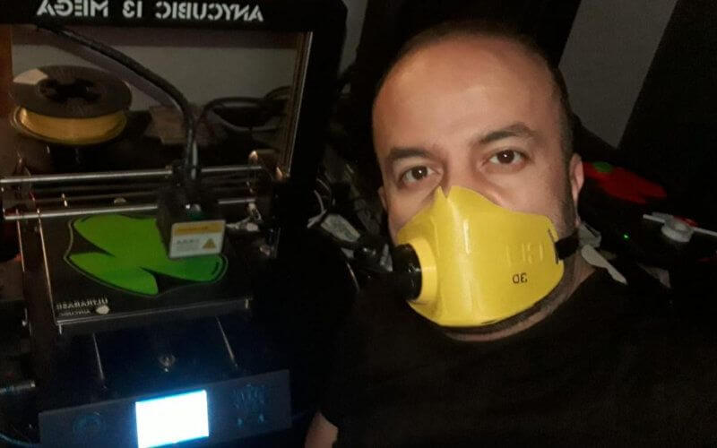 Moroccan Inventor Develops Reusable Mask to Combat COVID-19 Shortage