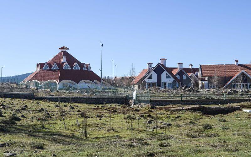 Moroccan "Little Switzerland" Ifrane Sees Surge in Visitors as Lockdown Eases