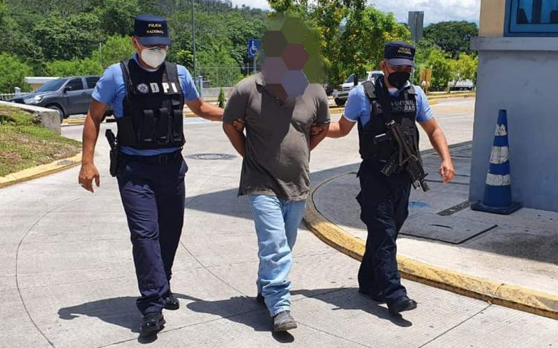 Moroccan Man Arrested in Spain for Bigamy After Family Reunification Request