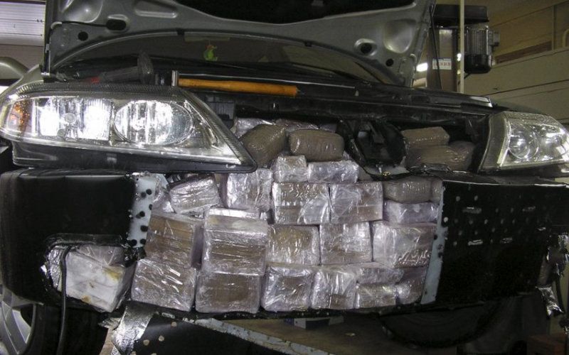 Moroccan Man Arrested at Tanger-Med Port with 270 kg of Hidden Cannabis